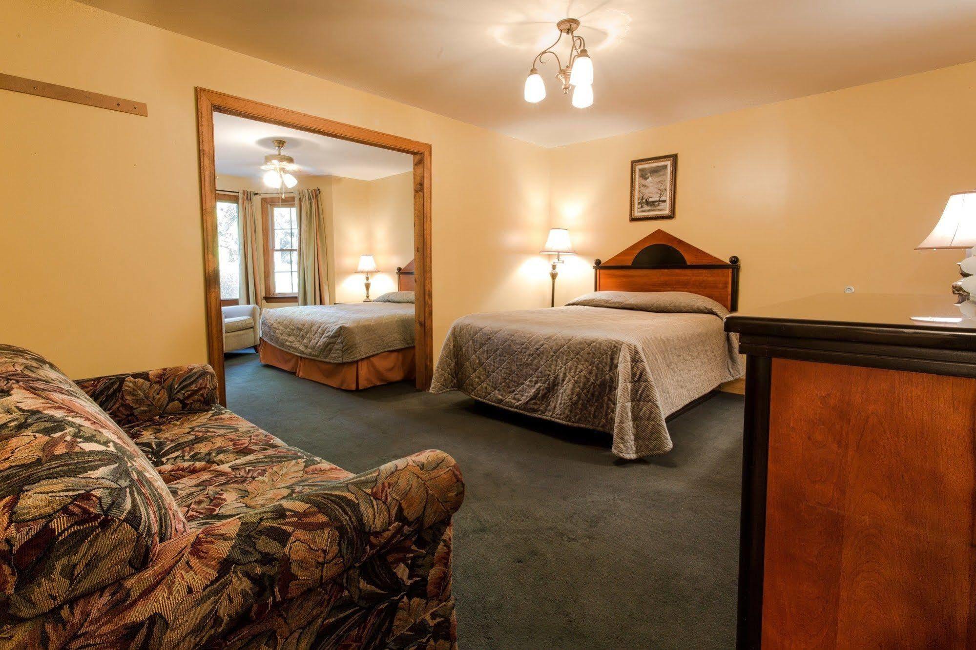 Forrest Hills Mountain Resort Далонега Экстерьер фото